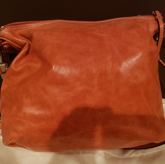 Coach crossbody with matching wristlet/wallet - Picture 4 of 4